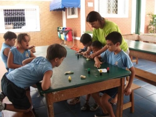 Alunos em um dia normal de aula na Escola Juliano Varela