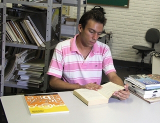  Reeducando Thiago Ghisleni foi aprovado em 13º para o curso de Serviço Social.